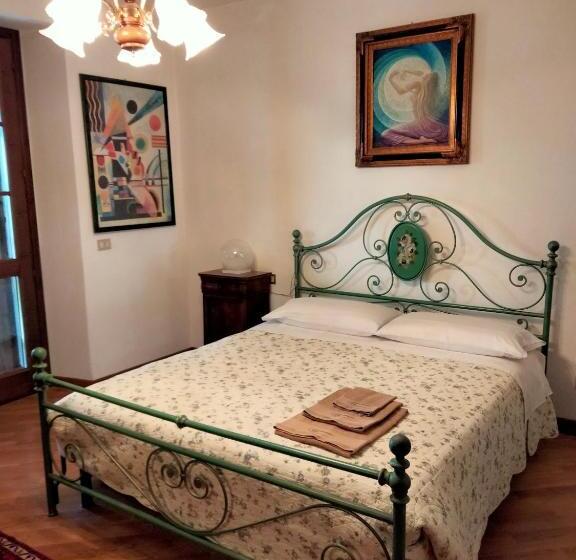 Standard room with outdoor bath, B&b Cascina In Franciacorta