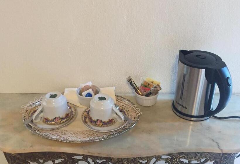 Номер Стандарт, La Casa Di Chiara