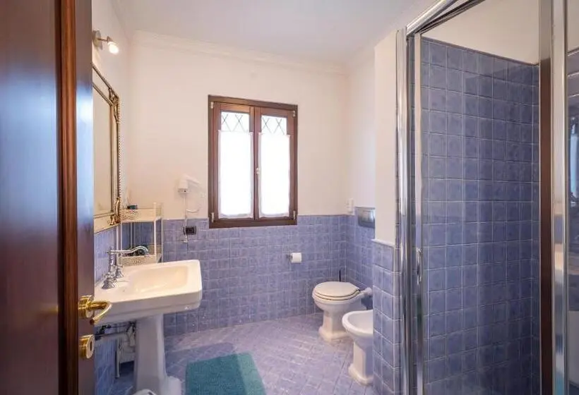 スタンダードルーム, La Casa Di Chiara