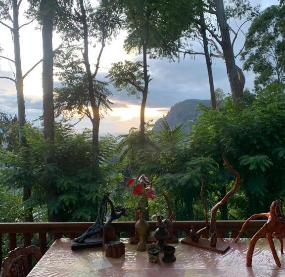 Cameră Triplă Standard, Sun View Resort Kithalella