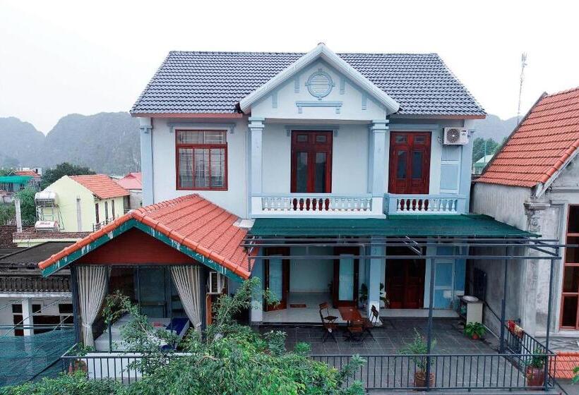 اتاق خانوادگی با چشم‌انداز باغ, Tam Coc Heart Homestay
