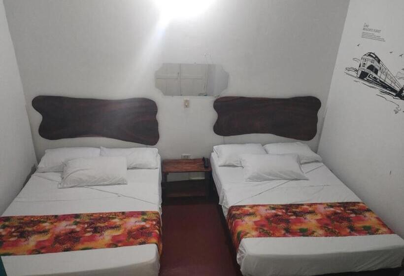 园景标准四人间, La Casona 1859