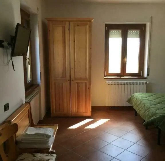 スタンダード4人部屋, Agriturismo Fiorella