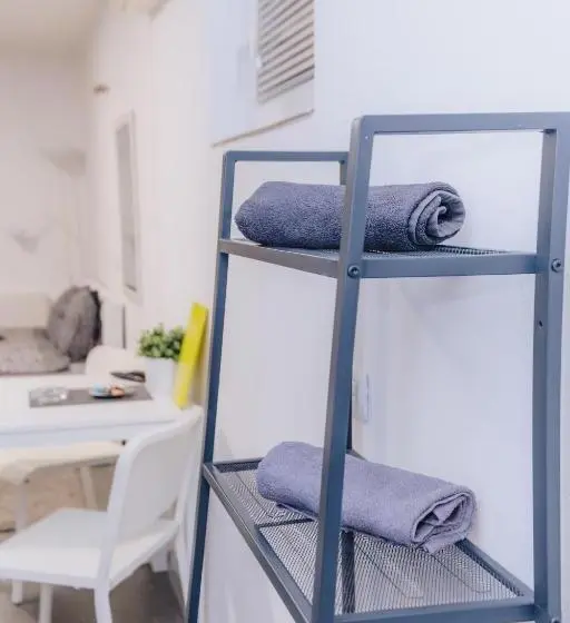 اتاق استاندارد با بالکن, Apartments Luka