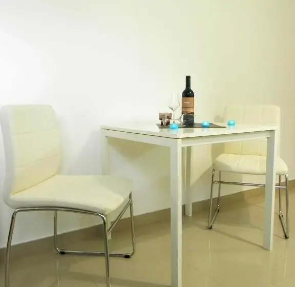 اتاق استاندارد, Apartments Luka