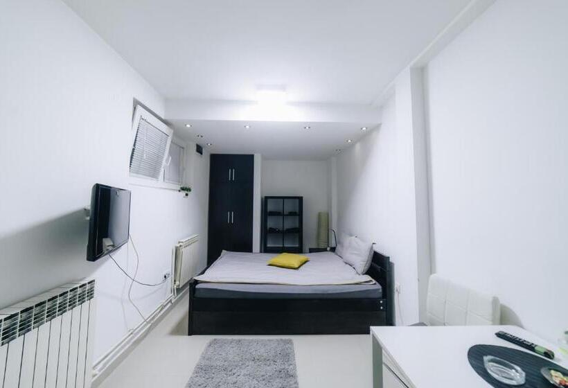 اتاق استاندارد, Apartments Luka