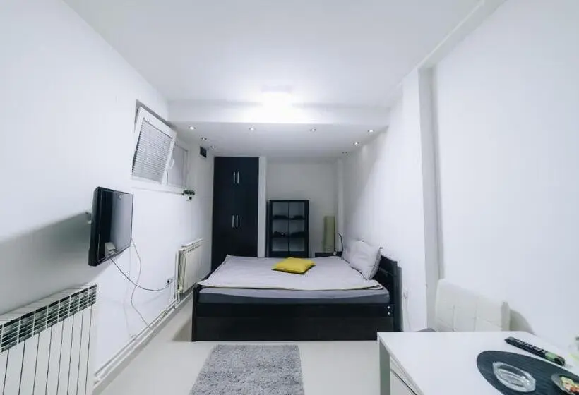 اتاق استاندارد, Apartments Luka