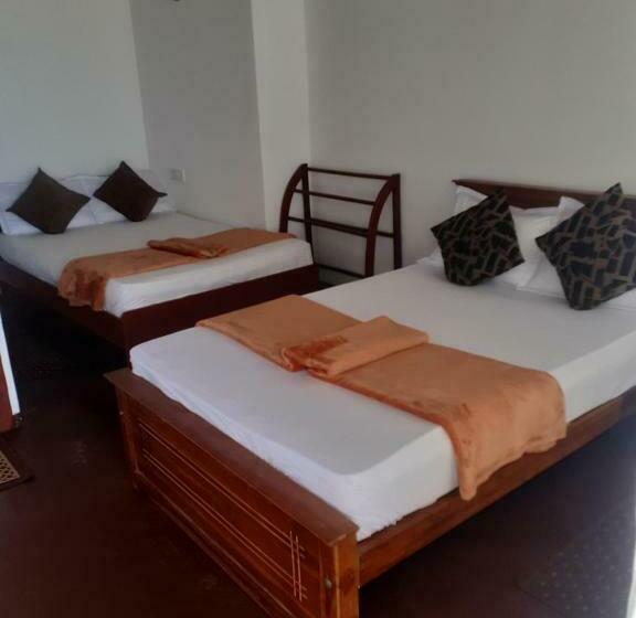 Quarto Familiar Vista Montanha, Haputale Super View