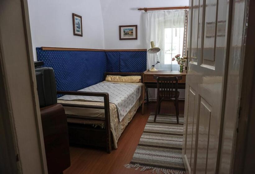 スタンダードシングルルーム, Pont Vendégház