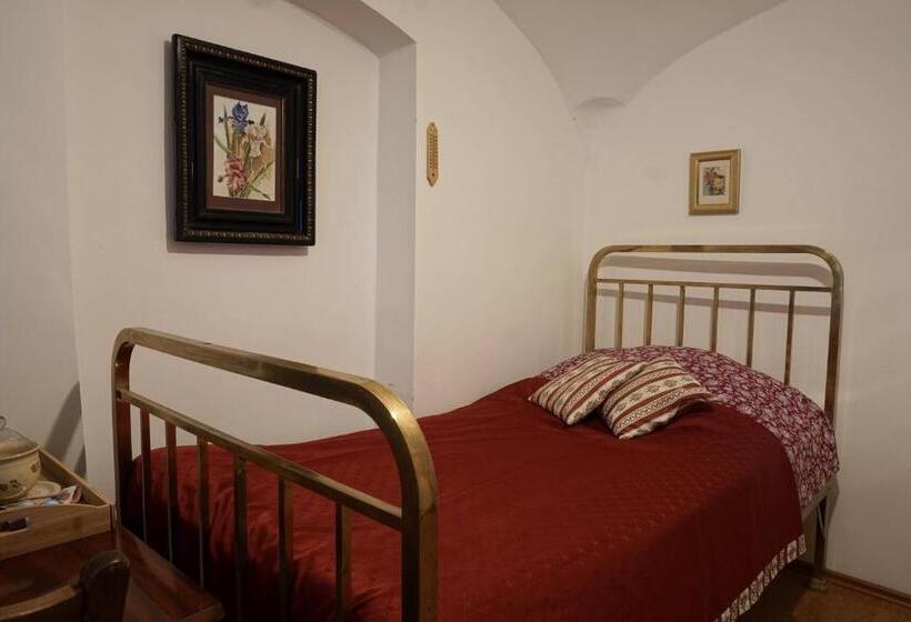 スタンダードシングルルーム, Pont Vendégház