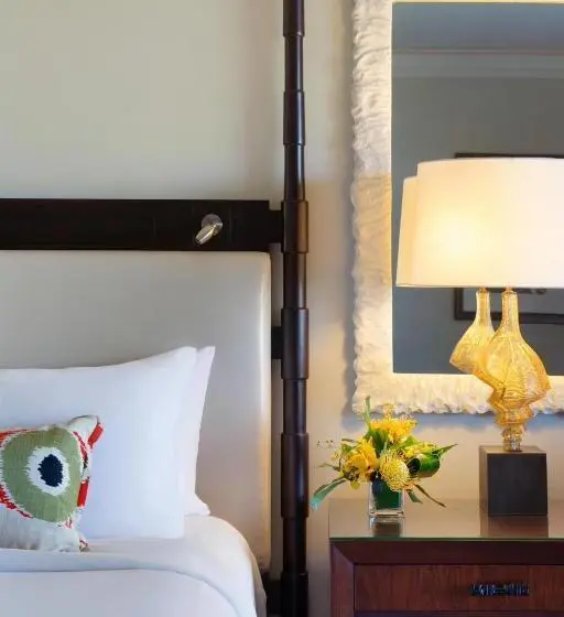 キングサイズベッドのスイートルーム, Fairmont Orchid Gold Experience