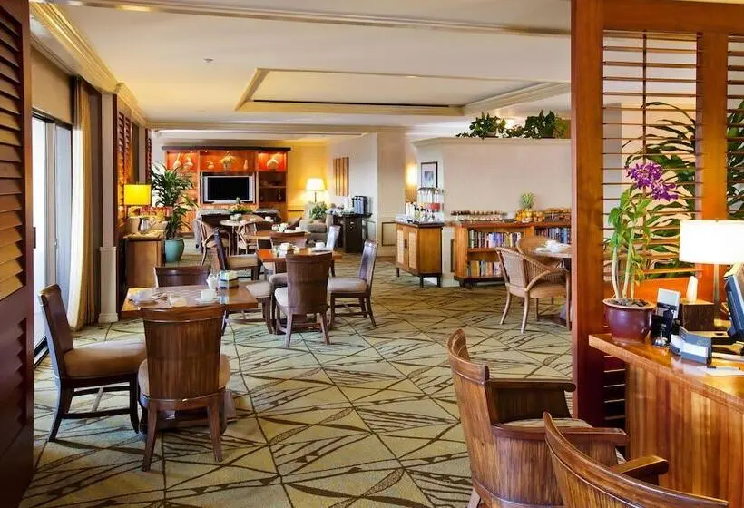 オーシャンビューのプレミアムルーム。, Fairmont Orchid Gold Experience