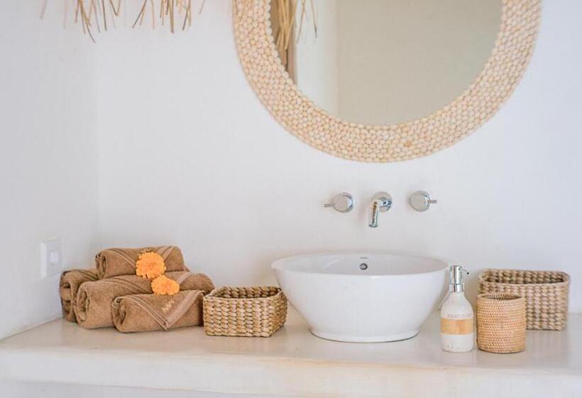 스탠다드 룸 풀장 전망, Mule Malu Tropical Stay