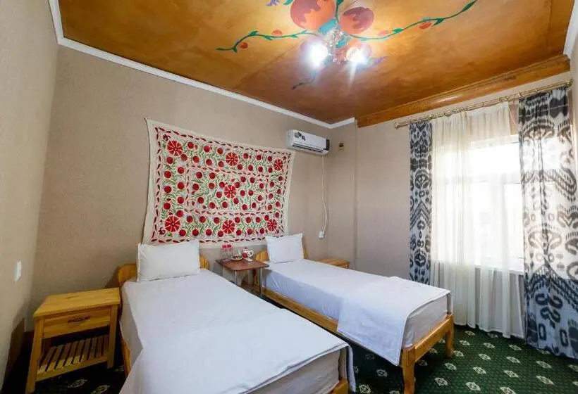Quarto standard, Islam Khodja