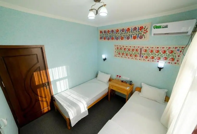 Quarto standard, Islam Khodja