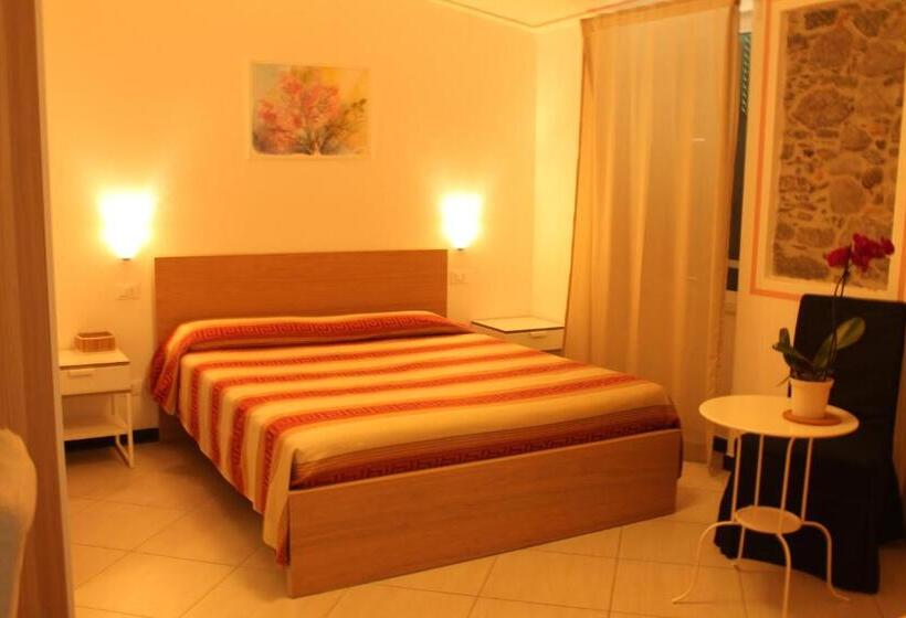 Номер Deluxe, Marianna Quiet Rooms
