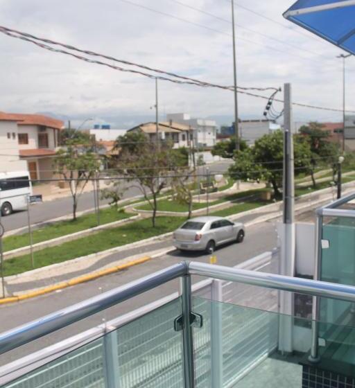 스탠다드 트리플 발코니 룸, Pousada Orquideas De Maria