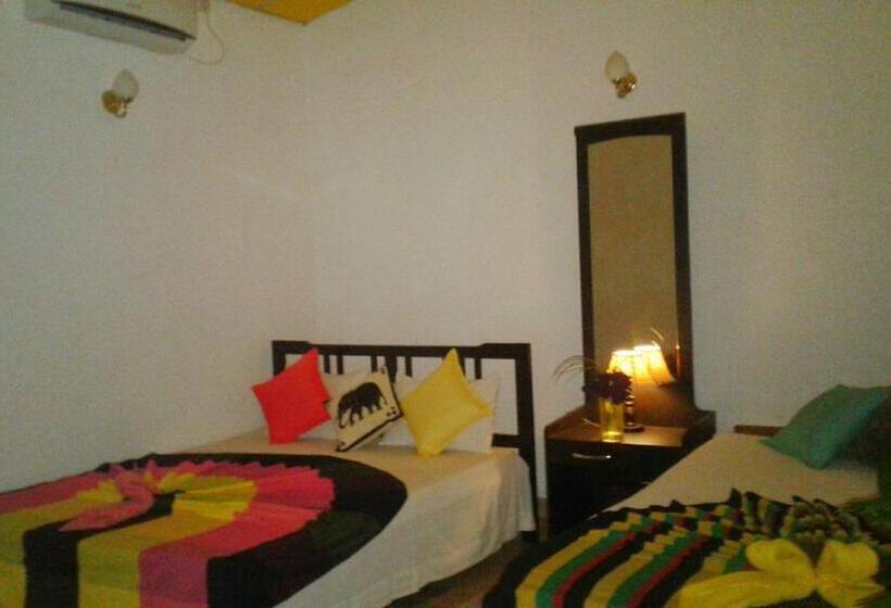 חדר משפחתי דלוקס, River Retreat Sigiriya