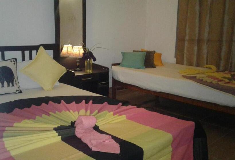 חדר משפחתי דלוקס, River Retreat Sigiriya