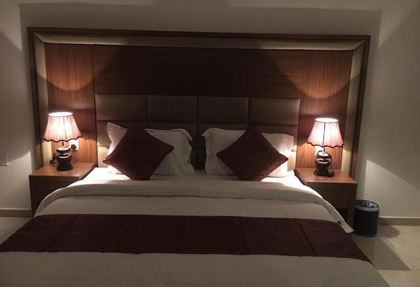 带大床的复式套间, Shally Residence 2