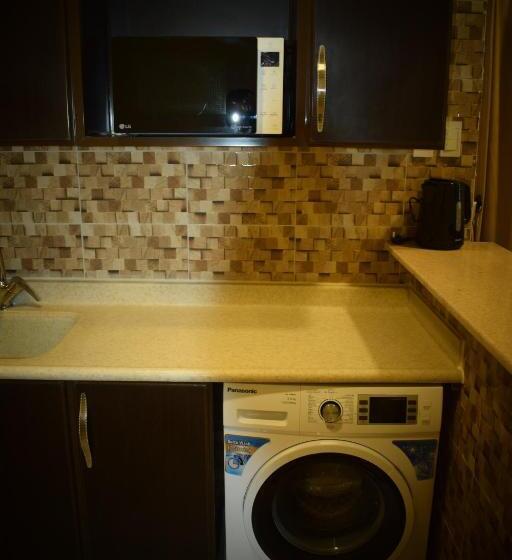 家庭套房, Shally Residence 2