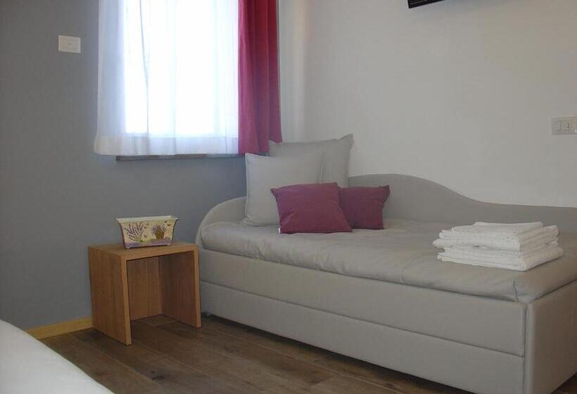 غرفة عائلية, Agriturismo Girasole