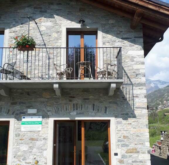 Standard Kolmen Hengen Huone, Agriturismo Nona Rosa