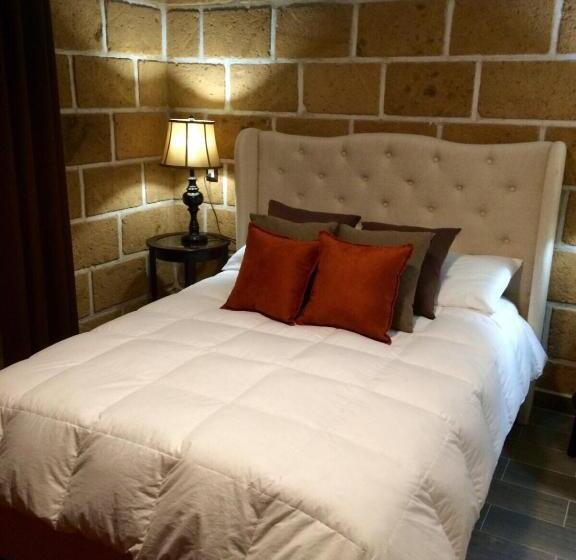 بنگله خانوادگی, Cabañas, Suites Y Habitaciones Rancho San Jorge