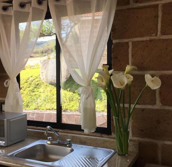 بنگله خانوادگی, Cabañas, Suites Y Habitaciones Rancho San Jorge