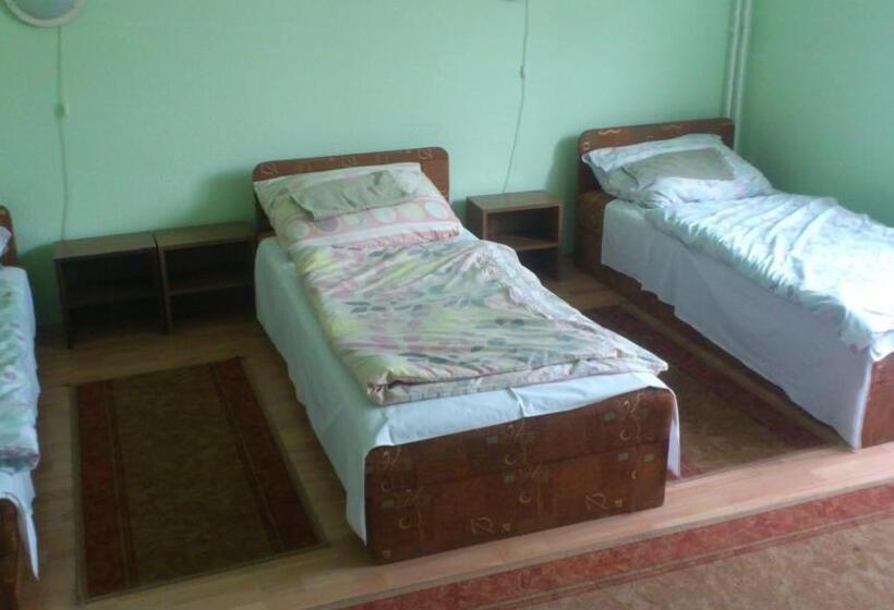 Номер Стандарт Трехместный, Napsugár Panzió