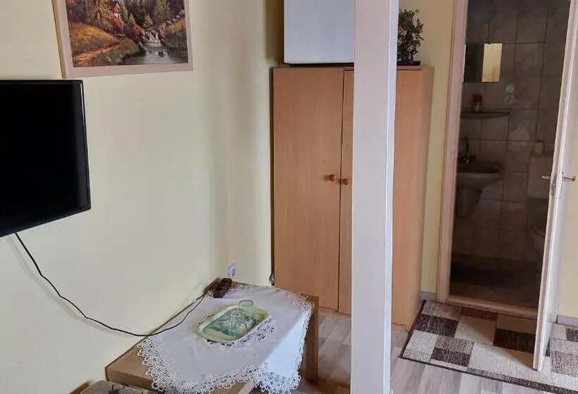 Standardzimmer, Napsugár Panzió
