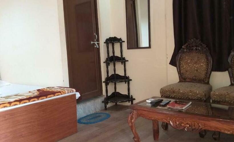 豪华房间, Buddha Guest House
