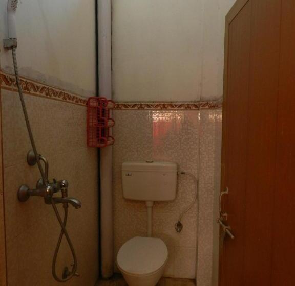 غرفة قياسية, Buddha Guest House