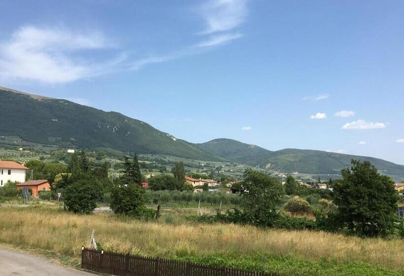 스탠다드 트리플 룸, Camere R 75