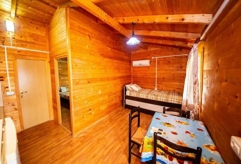 آپارتمان 1 خوابه با چشم‌انداز دریا, Guest House Luiza