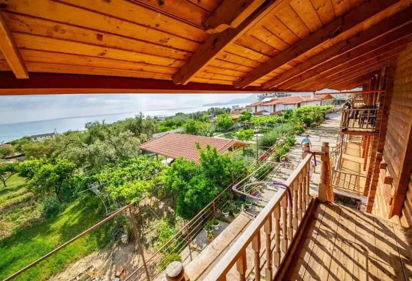 آپارتمان 1 خوابه با چشم‌انداز دریا, Guest House Luiza