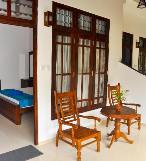 اتاق استاندارد, Hiru Resort Inn Unawatuna