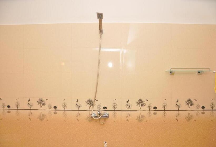 اتاق استاندارد, Hiru Resort Inn Unawatuna