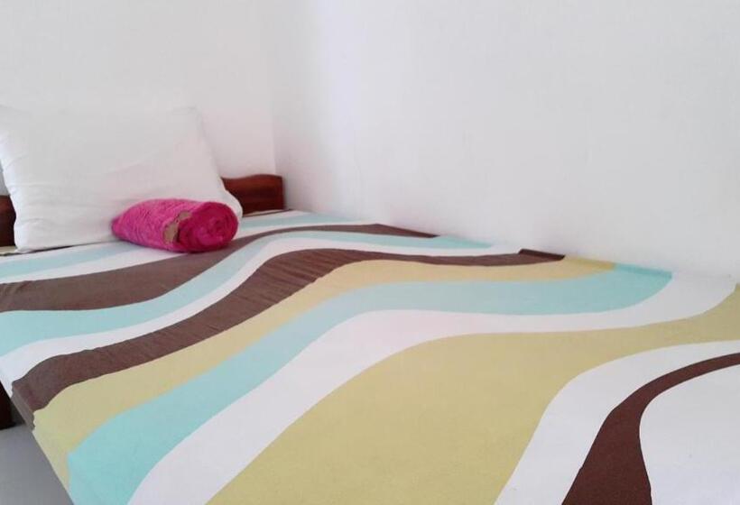 Quarto Familiar Deluxe, Mirissa Harbour View