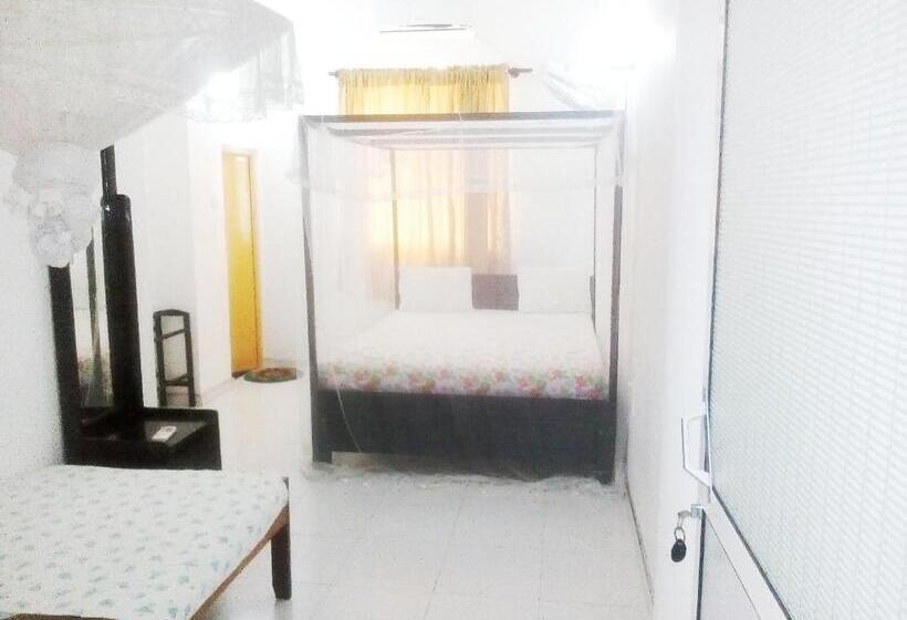 Quarto Familiar Deluxe, Mirissa Harbour View