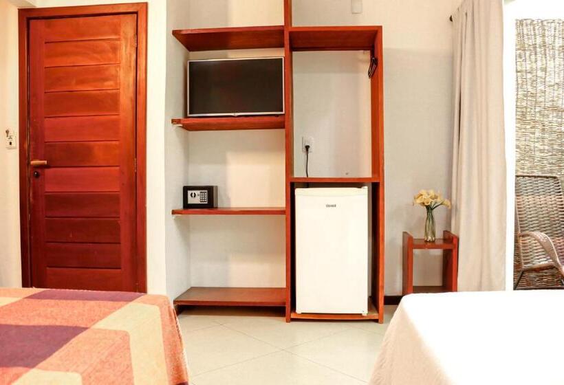 Habitació Triple Estàndard, Pousada Pénareia