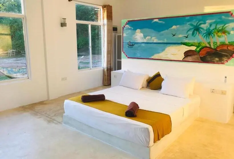 Deluxe Suite, Singhe House