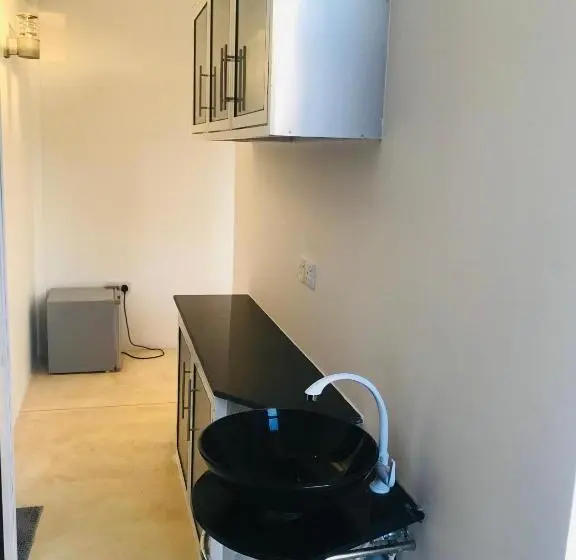 Deluxe Suite, Singhe House