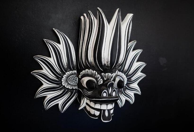 Люкс Повышенной Комфортности, Singhe House