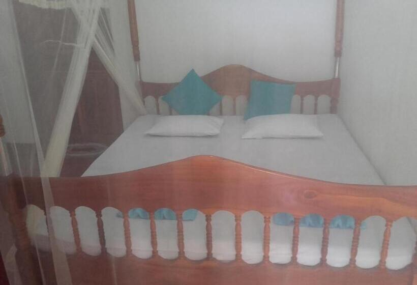 חדר סטנדרט, Viraj S Garden