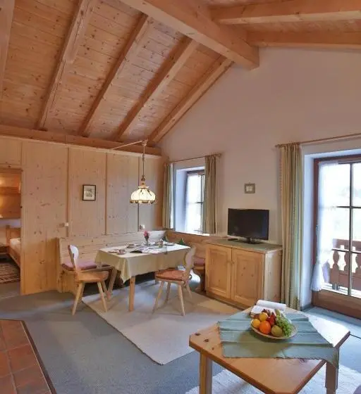 ２ベッドルームアパートメント, Berggasthaus Weingarten
