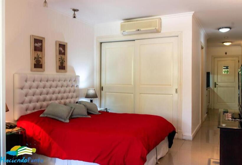 Студия Стандарт, Green Park Propietarios