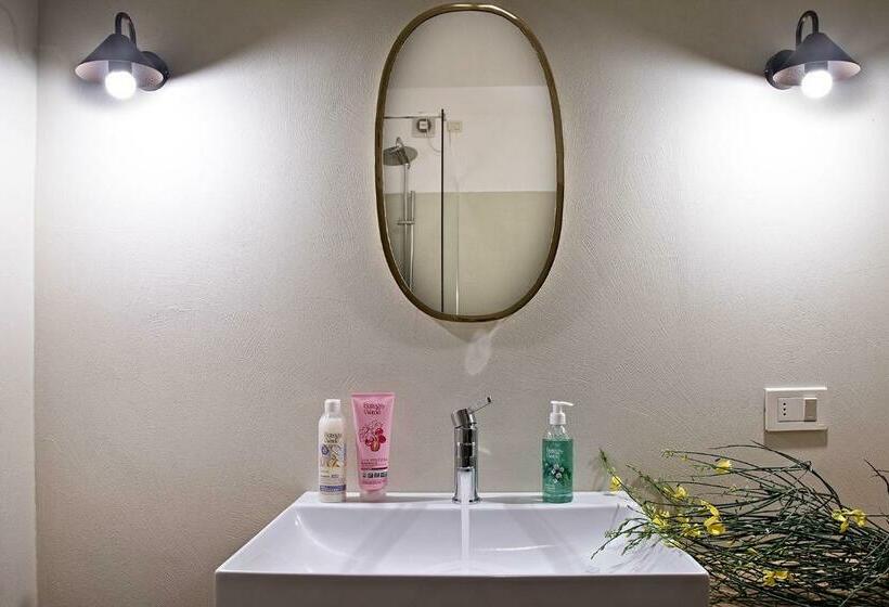 اتاق استاندارد, Palazzo Massaini   Cavarciano