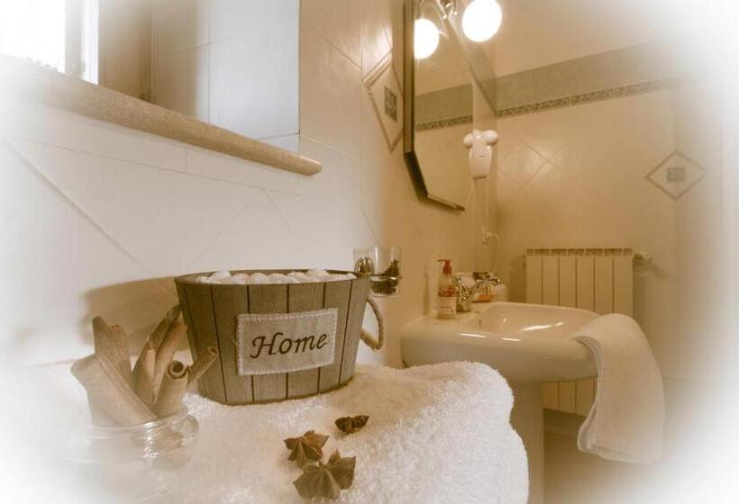 آپارتمان 1 خوابه, Palazzo Massaini   Cavarciano