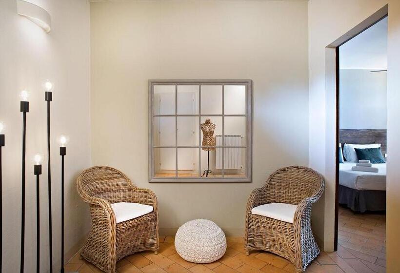 اتاق استاندارد اینتریور, Palazzo Massaini   Cavarciano